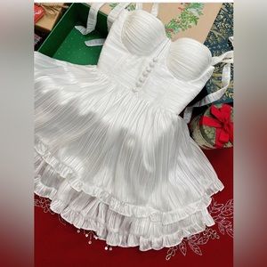 Adeirlina Fragrant Jasmine Mini Dress